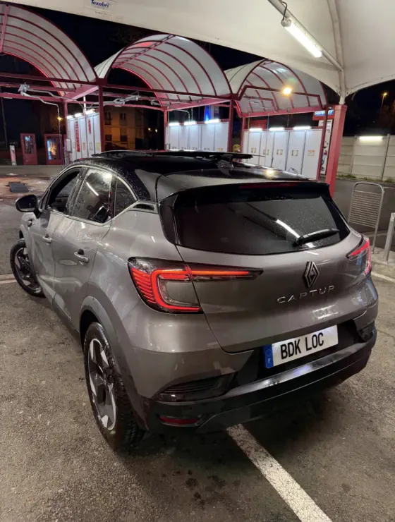 Renault Captur — photo 2