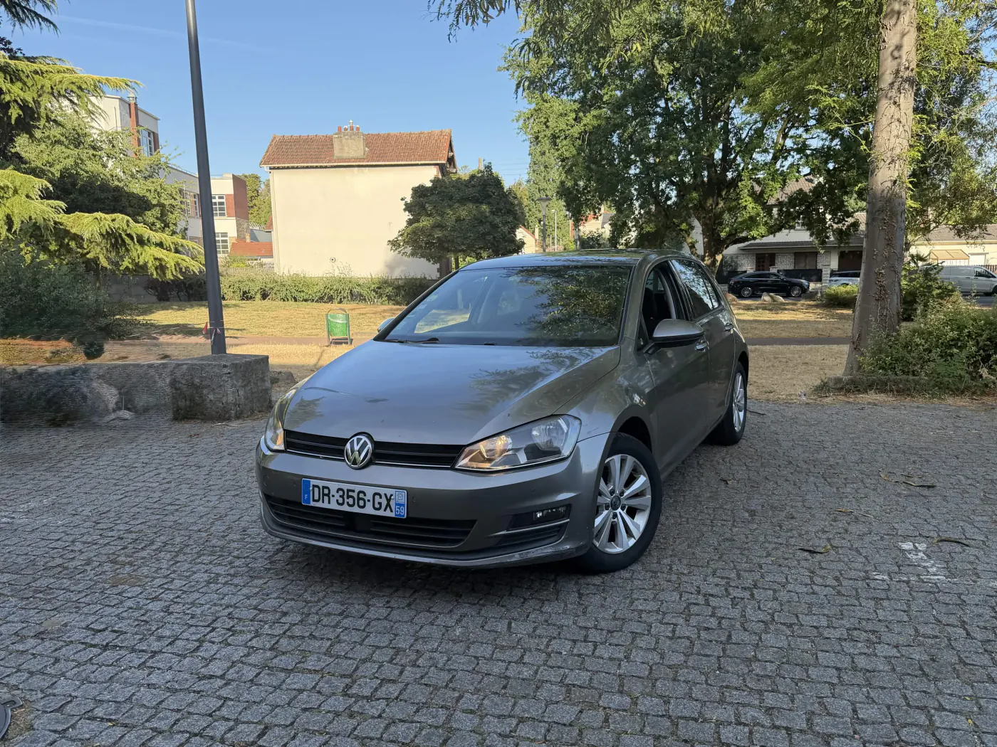 Volkswagen Golf 7 Comfortline — photo 1